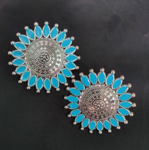 Genuine Quality <b>Earrings</b> <b>Set</b> with <b>Silver</b> Plated Fashionable <b>Earrings</b> Jewelry for Women Wear by Indian Exporters - Product Image 2