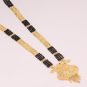 Gold Plated Mangalsutra with Pendant, <b>Wedding</b> Season, Traditional & Special Occasion <b>Gift</b> for Women, Chapado En Oro Oro Laminado - Product Image 2