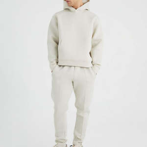 Ensemble de survêtement deux pièces personnalisé OEM pour homme, coupe ajustée, séchage rapide, style décontracté, pour le jogging - Product Image 2