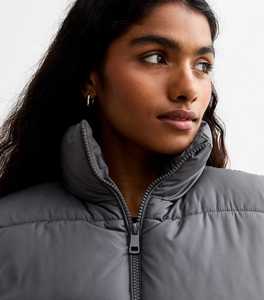 Sublimación personalizada Mujer Chaqueta Puffer Precio al por mayor Ropa de invierno de lujo Puffer Chaquetas para damas Sin mangas de secado rápido - Product Image 2