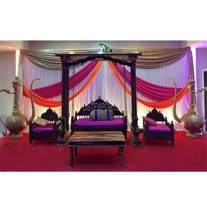 Accessoires de décoration de scène musulmans Mehndi Thème arabe Décoration de scène Sangeet avec balançoire Idées de décoration de scène Mehndi de mariage uniques - Product Image 1