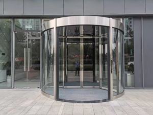 Venda Quente 2026 Novo Estilo Porta Revolvente Automática em Liga de Alumínio para Edifícios Comerciais - Product Image 4