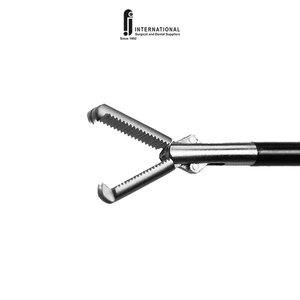 Instruments chirurgicaux laparoscopiques en acier inoxydable de qualité médicale personnalisés, y compris des ciseaux courbes et des pinces de Maryland - Product Image 5