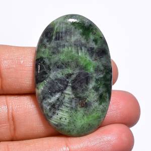 พราวคุณภาพชั้น 100% เนฟไฟรต์ธรรมชาติหยกรูปไข่ Cabochon อัญมณีหลวมสําหรับทําเครื่องประดับ 63.5 กะรัต 40*26*6 มม. - Product Image 1