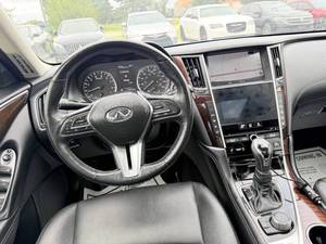 Precio bajo 2018 Infiniti Q50 3. 0 T  L u x e  auto usado en venta - Product Image 2