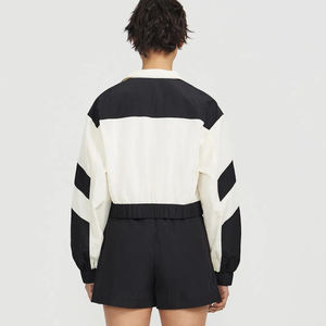 Conjuntos Deportivos Cortavientos para Mujer, Tallas Grandes, Diseño Sólido, con Cremallera, Pantalones Cortos de Nailon, Venta al Por Mayor, Personalizados, 2026 - Product Image 2