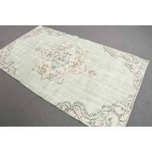 Tapis turc vintage 4x7,3 pieds, tapis en laine verte - Product Image 1