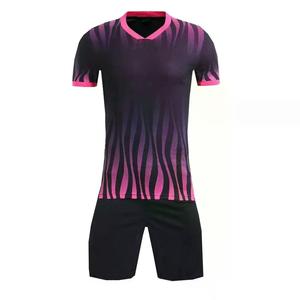 Conjunto de Camiseta de Fútbol Sublimada Transpirable de Buena Calidad, Diseño de Uniforme Personalizado OEM - Product Image 1
