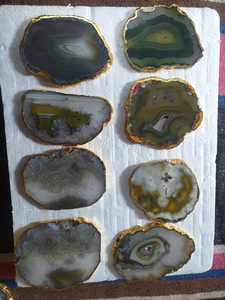 Sous-verres en agate naturelle de qualité supérieure avec bords électroplaqués or et argent, sous-verres de luxe en pierre géode pour la décoration intérieure et les cadeaux - Product Image 3