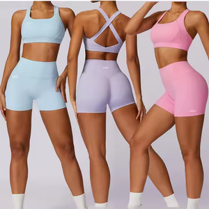 Shorts de yoga pour femmes avec logo personnalisé, taille haute extensible, effet push-up, ensemble 2 pièces de haute qualité pour la gym et le fitness - Product Image 1