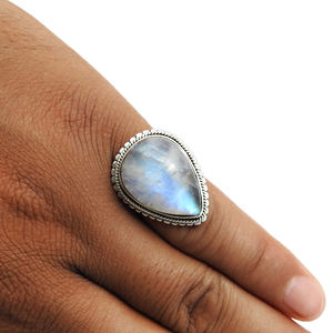 Haute qualité prix de gros 925 argent Sterling naturel arc-en-ciel pierre de lune forme de larme anneau bijoux faits à la main fournisseurs en vrac - Product Image 3