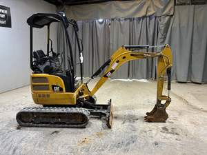 รถขุดตีนตะขาบ แคตเตอร์พิลลาร์ รุ่น CAT301.7 ปี 2020 เครื่องจักรอุตสาหกรรมมือสอง สภาพดี คุณภาพสูง เครื่องยนต์ เกียร์ ปั๊ม 1.8 - Product Image 6