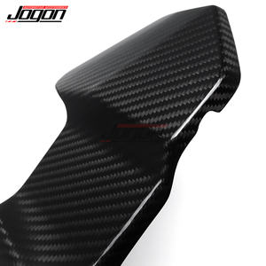 Couvercle de borne de batterie ECU en fibre de carbone sèche Accessoires de voiture pour <span class=keywords><strong>BMW</strong></span> Série 3 G20 M340i B48 B58 2020 2021 <span class=keywords><strong>2022</strong></span> 2023 2024 - Product Image 4