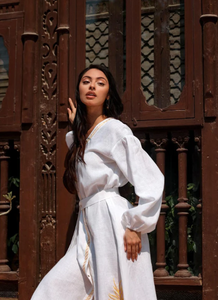 Ropa de vacaciones para mujer Vestidos ucranianos transpirables de colores brillantes Ropa de tamaño americano Bordado Midi Vestidos ucranianos - Product Image 3