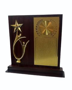 Trophée de récompense en métal élégant pour festival, événement et cérémonie de célébration - Product Image 5