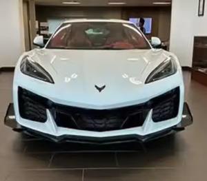 2023 Chevrolette Z06 3LZ Coupe RWD herramientas incluidas asientos de cuero Interior oscuro Turbo motor híbrido combustible AWD Drive R16 tamaño del neumático - Product Image 1