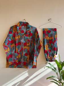 ชุดนอนผ้าฝ้ายคอวีพิมพ์ลายเสือสีแดงสวยสำหรับผู้หญิงชุดนอนผ้าคอตตอนลายสัตว์เซ็กซี่ระบายอากาศได้ดีนุ่มขนาดพิเศษ - Product Image 3