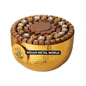 Bol à chocolat décoratif vintage pour la maison, bol à chocolat en métal de qualité supérieure, porte-dessert pour l'hôtellerie, en vente - Product Image 1