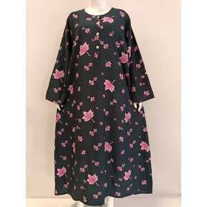 Robe musulmane de haute qualité pour femmes à manches longues avec taille jumbo Rayon Abaya Robe de prière Modeste Nouvelle mode pour les musulmans - Product Image 1