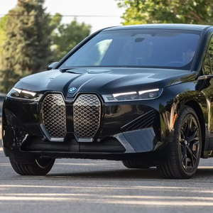 SUV IX M60 2025 Usado en Buen Estado (Kilometraje 1-25000 Millas) 4x4/AWD Transmisión Automática Volante a la Izquierda Cuero Emisión Euro IV - Product Image 4