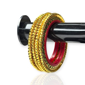 Ensemble de bracelets jonc en acrylique plaqué or pour femme, coupe émeraude tendance, design perle dorée, prix de gros - Product Image 2