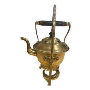 กาต้มน้ำทองเหลืองโบราณหรือหม้อชาบนขาตั้งพร้อมจานเตาของขวัญชาวินเทจ - Product Image 3