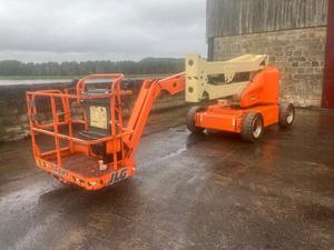 Nacelle élévatrice à flèche remorquable d'occasion, de qualité, économique et populaire, disponible à la vente - Product Image 4