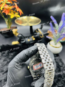 Reloj de pulsera de acero inoxidable con diamantes de moissanita y esfera azul claro, estilo hip hop, para hombre, ideal para fiestas y ocasiones especiales. - Product Image 3