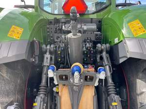 Tracteur agricole lourd à quatre roues motrices Fendt 1050 Vario haute puissance, 500 ch, 4x4, multifonctionnel, fabrication allemande - Product Image 6