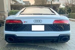 SUV V10 de Alto Rendimiento Usado 2022, Premium, Volante a la Izquierda, Asientos de Tela, con Aceleración Lista para Pista, Importado de Japón - Product Image 3