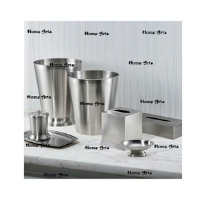 ชุดห้องน้ำเจ็ดชิ้นสแตนเลสสีเงินสำหรับใช้ในบ้านและโรงแรมดีไซน์แบบได้เปรียบ - Product Image 1