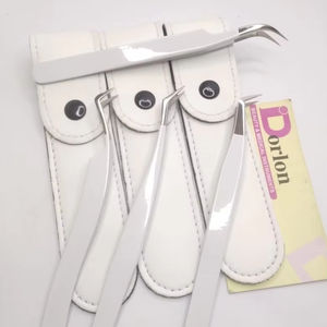 Pince à épiler professionnelle japonaise en acier inoxydable antistatique incurvée pour faux cils - Product Image 1