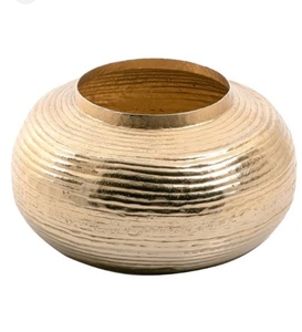 แจกันโลหะเคลือบทองสไตล์อาร์ตเดโคสุดหรู ทำด้วยมือ สำหรับตกแต่งบ้านภายใน ใช้บนโต๊ะ พร้อมขนาดที่ปรับแต่งได้ - Product Image 4