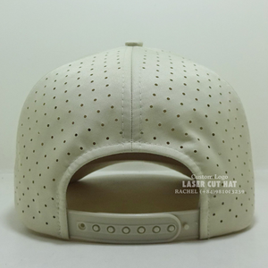 Chapeaux de golf haut de gamme 5 panneaux corde sur bord trou découpé au laser bord incurvé perforé séchage rapide casquettes en maille imperméables en gros Vietnam - Product Image 6