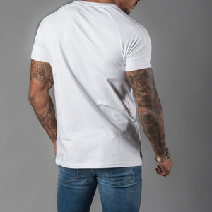 Camiseta de lujo unisex Logotipo estampado personalizado Algodón peinado Peso pesado Jersey en blanco Camiseta tejida de gran tamaño para hombre - Product Image 4