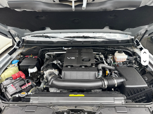 Nouveau véhicule d'occasion LHD/RHD 2023 N I S S A N FRONTIER PRO-4X CREW CAB - Product Image 5