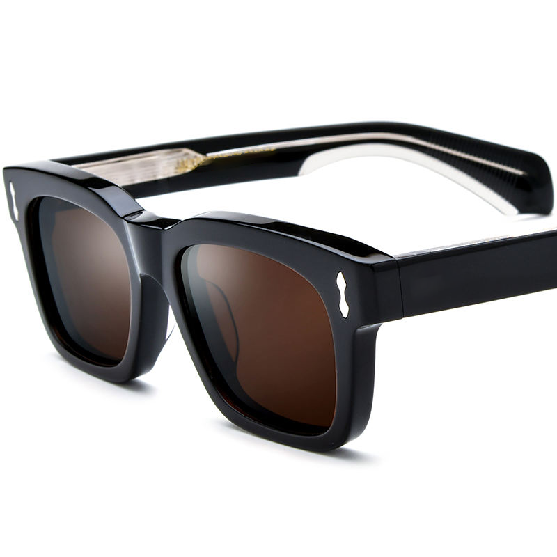 C4-Lente marrone con montatura nera