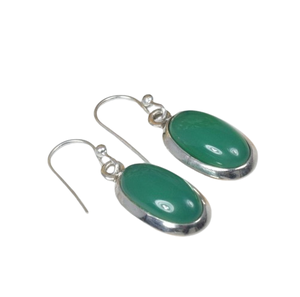 Pendiente de piedras preciosas de Plata de Ley 925 de ónix verde, pendiente elegante, joyería hecha a mano, pendiente de forma ovalada, regalo para Navidad - Product Image 1