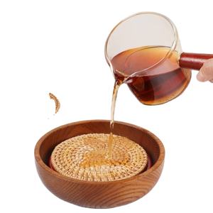 Juego de Posavasos con Diseño de Flores de Ratán Natural Ecológico, Vietnam Da Nang, Posavasos de Bambú Hechos a Mano, Marca TUYET DUNG - Product Image 1