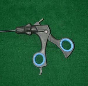 Mezcladores monopolares laparoscópicos Instrumentos de agarre de mandíbula de 90 grados 5mmX330 Instrumentos médicos quirúrgicos reutilizables de PENTAX quirúrgico - Product Image 3