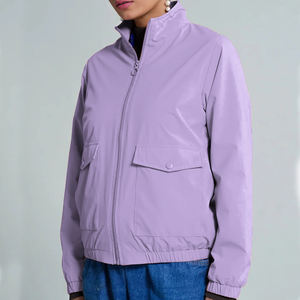 Chaqueta cortavientos de secado rápido transpirable a la moda de otoño, venta al por mayor, logotipo personalizado, botón de cuello levantado para hombres y mujeres, impermeable - Product Image 6