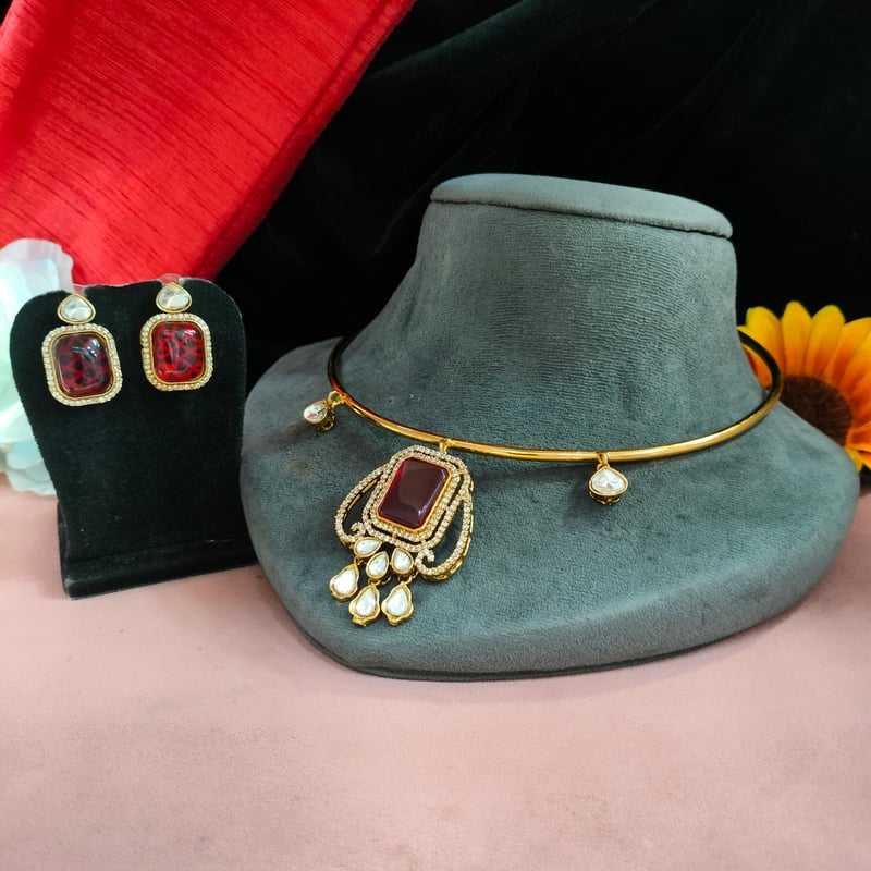 สีน้ำตาลแดง