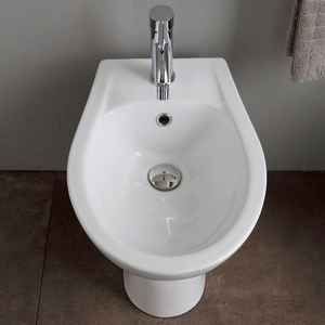 Ensemble sanitaire mural Corsica : WC et bidet pour salle de bain - Product Image 6