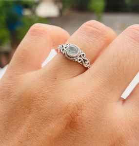 Anillo de Plata de Ley 925 Eternity Vermeil hecho a mano diseño clásico único con piedras preciosas de Aguamarina natural chapadas en rodio - Product Image 6