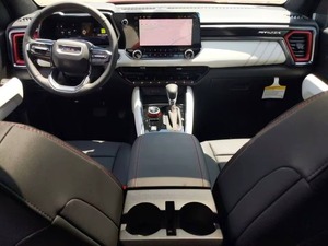 GMC Canyon AT4X 2024, 4 Puertas, Cabina Doble, 4x4, Certificado SB, Limpio y Usado en Buen Estado, Caja de Cambios Automática, Volante a la Izquierda, Cuero Oscuro, Turbo, Eléctrico, Tracción en las Cuatro Ruedas - Product Image 6