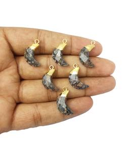 Lune Unique Gemstone Pendentif Électrolytique Charms Gemstone Energy Protection Pendentif Méditation Charme Pendentif Par Zubeda Gems - Product Image 2