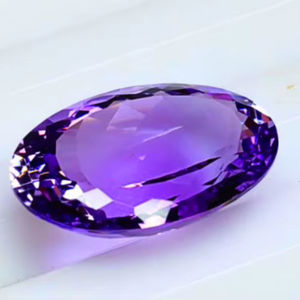 Pierre précieuse en améthyste naturelle facettée de 7x5 mm - Forme ovale - Pierres d'améthyste propres - Coupe incroyable - Pierre en vrac - Cadeau idéal pour elle - Product Image 3