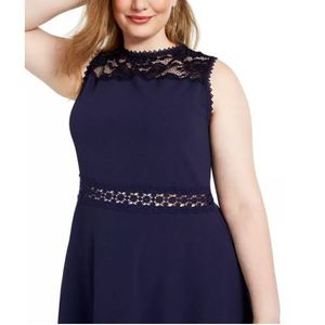 Abito da donna Speechless blu scuro a trapezio, taglie forti alla moda 14, con finiture in pizzo, in chiffon, vita naturale - Product Image 3