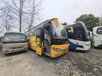Usado Yu Tong ZK6127 Autobús de lujo 45 Asientos Ciudad LHD Autobuses 2 Puertas para la venta en China