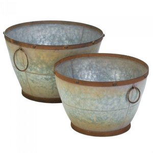 Design classique en fer en métal de qualité supérieure et forme ovale décoration de jardin extérieur jardinières Pots lot de 3 en Inde - Product Image 2